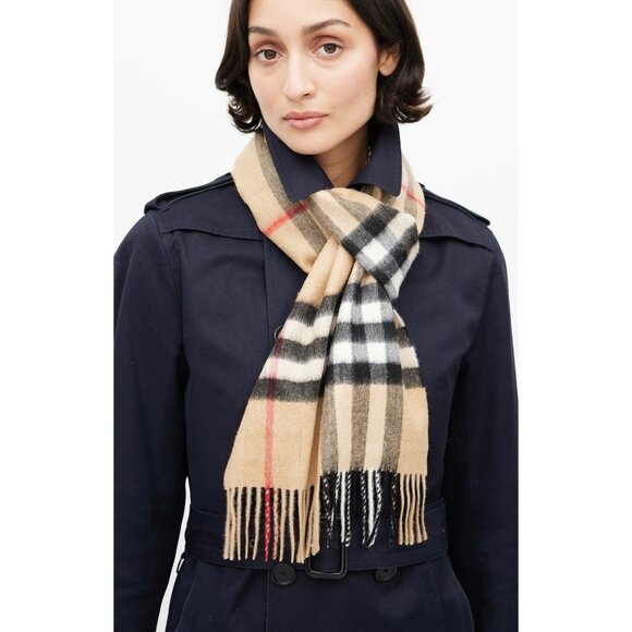 Burberry Double Face Medium Check To Giant Check Cashmere Scarf Sand 168*30cm 80 - Picture 8 of 8